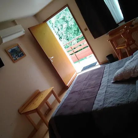 Anais 3* Viviers-du-Lac