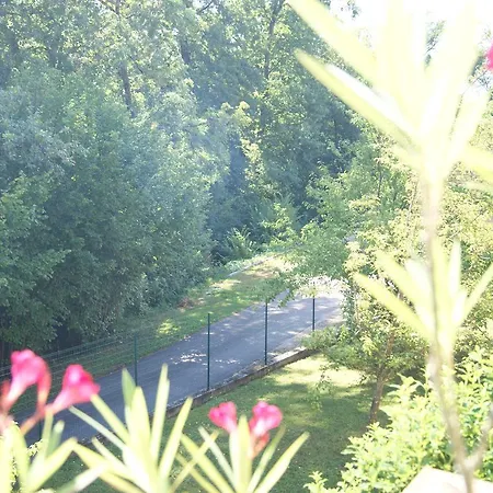 Anais Hotel Viviers-du-Lac