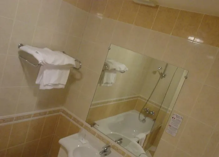 Anais Hotel 3*