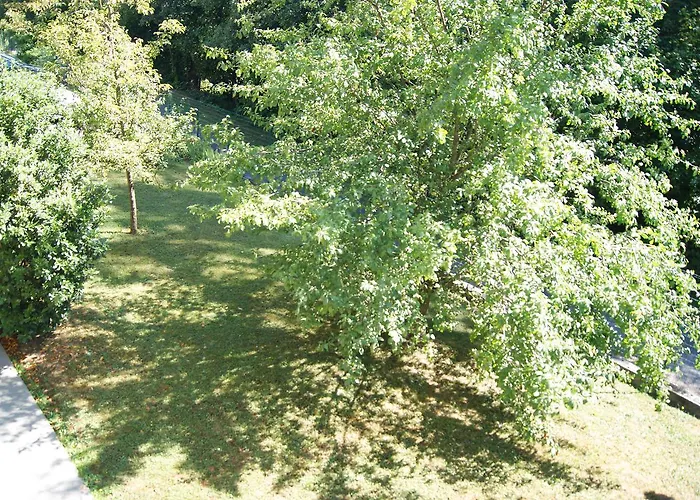 Hotel Anais Viviers-du-Lac