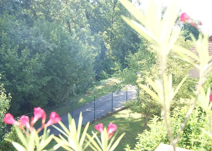 Anais Hotel Viviers-du-Lac